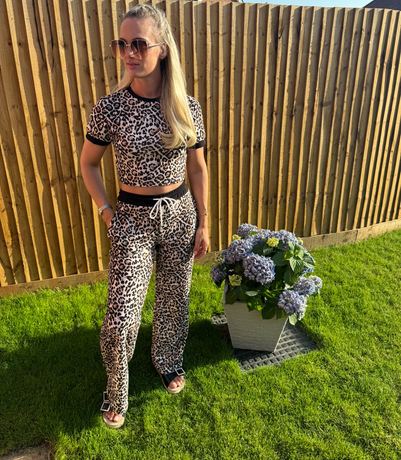 Leopard Print Ribbed Contrast Wide Leg Flared Trousers And Top Loungewear TRS Cropped Set