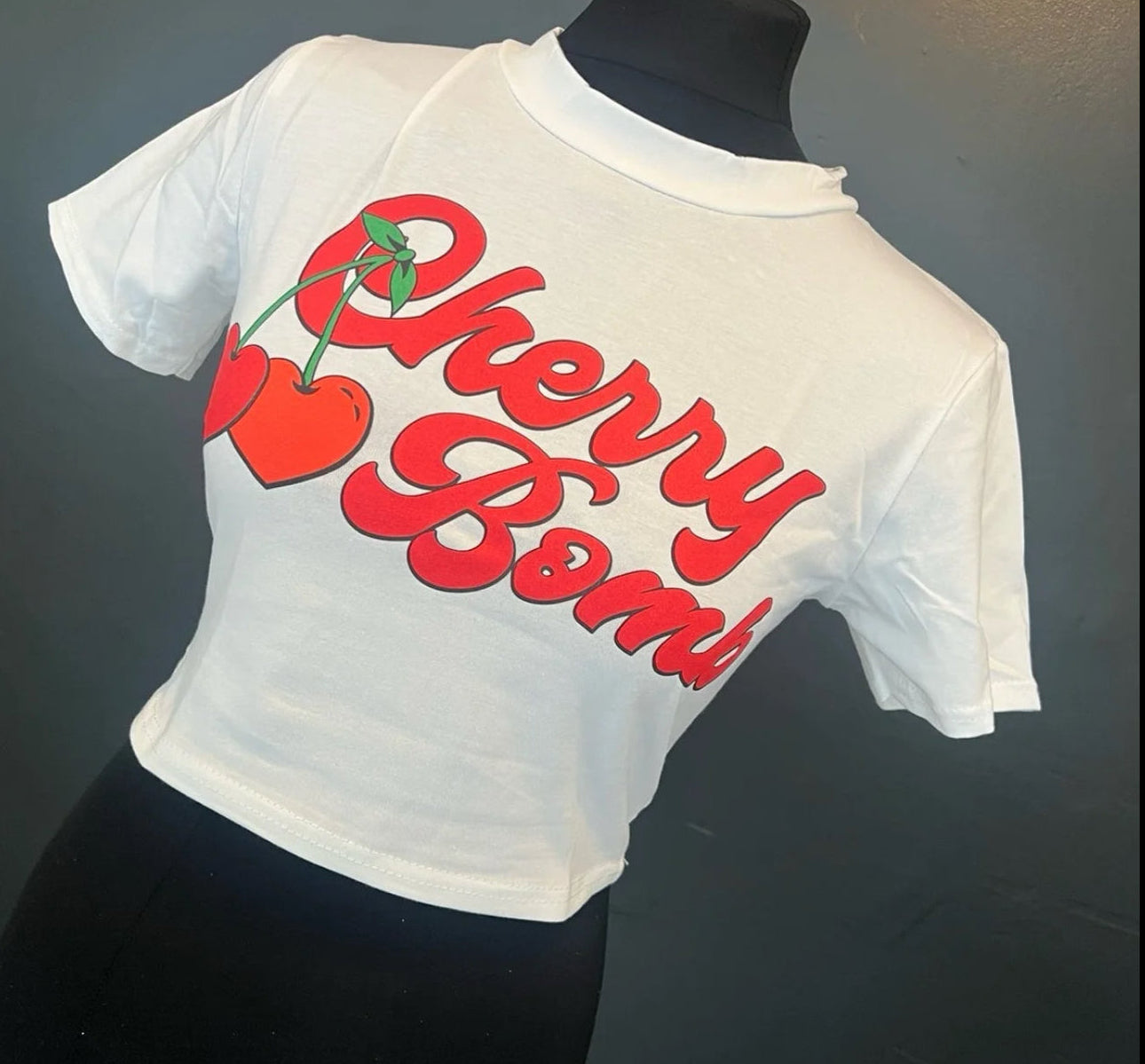 White Cherry bomb crop top 🍒