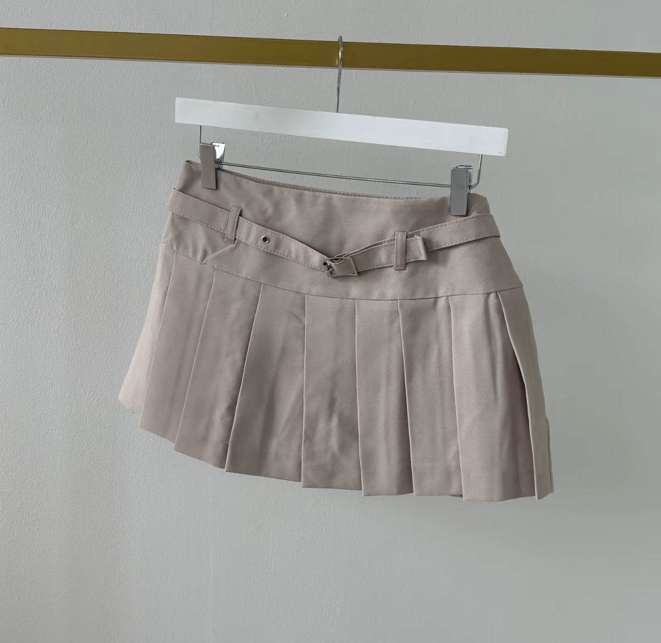 Beige Pleated Mini Skort With Belt